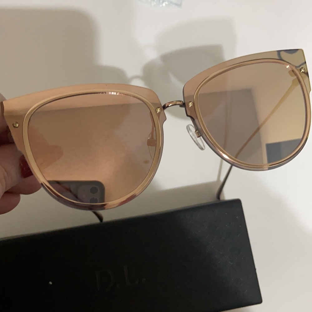 DIFF Demi Lovato Rimless Cateye Sunglasses Rose Gold + Taupe Flash Lens